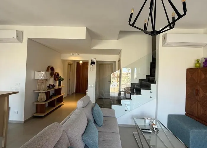 Elegant 3br Nanny In Kamaran *