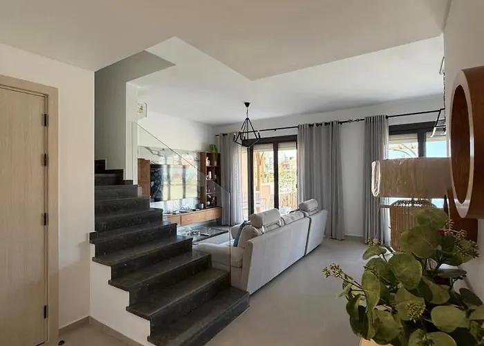 Elegant 3br Nanny In Kamaran شقة الغردقة