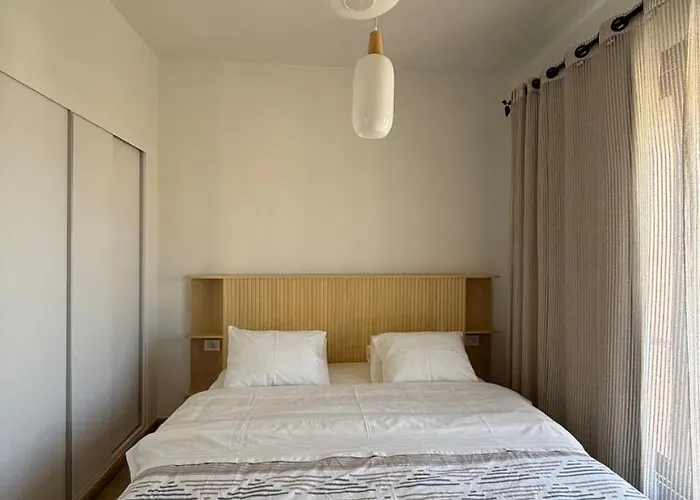 Elegant 3br Nanny In Kamaran شقة